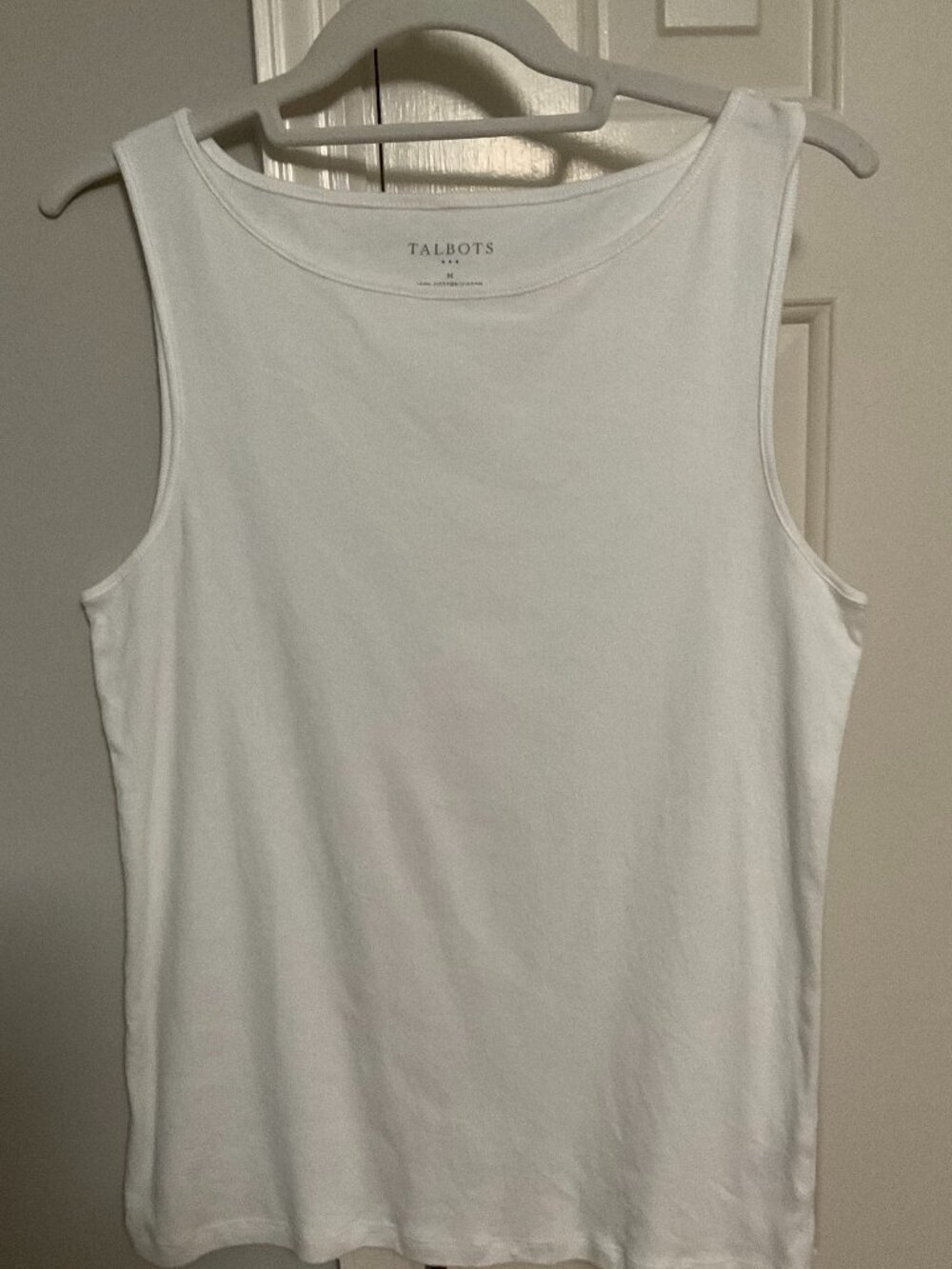 Talbots White Sleeveless Tee/Tank Top Size Medium